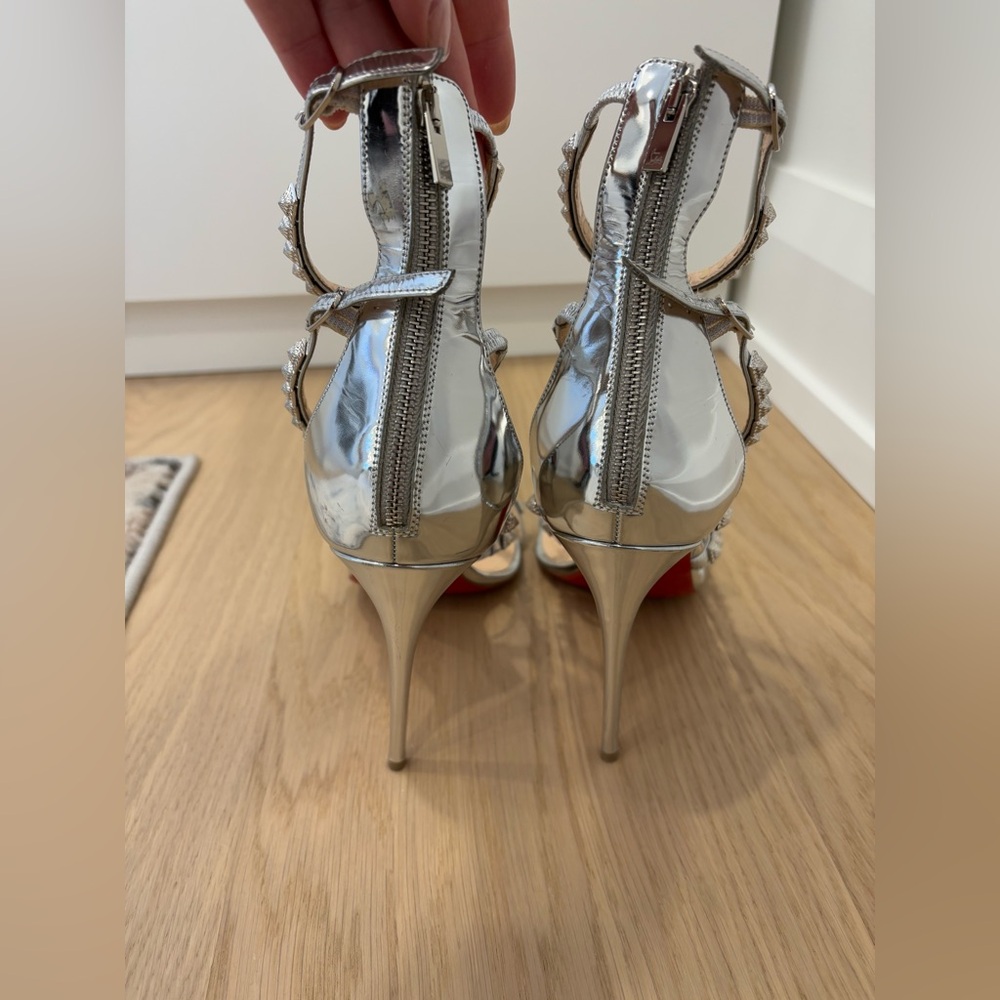 Christian Louboutin size 39 or 9 - Picture 7 of 12
